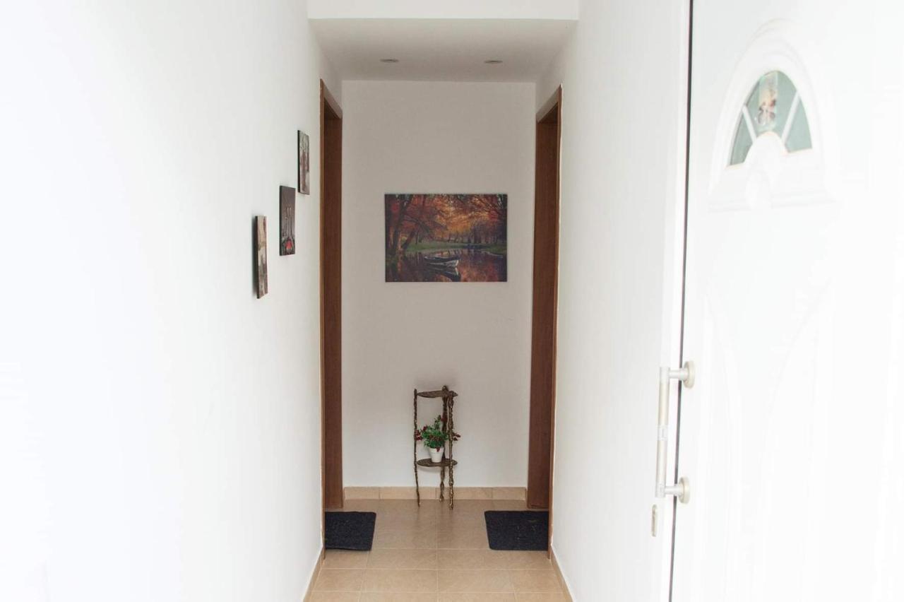 Mirmidones Anesis Apartment Agrelia Exterior photo